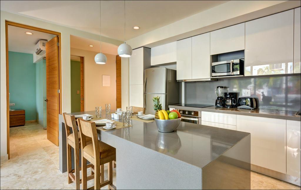 Anah Suites By Las Flores Vacation Rentals 普拉亚卡门 外观 照片